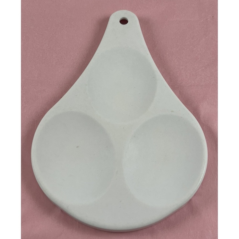 Vintage Gessner Products Co. #583 White Melamine Triple Spoon Rest Ambler, PA